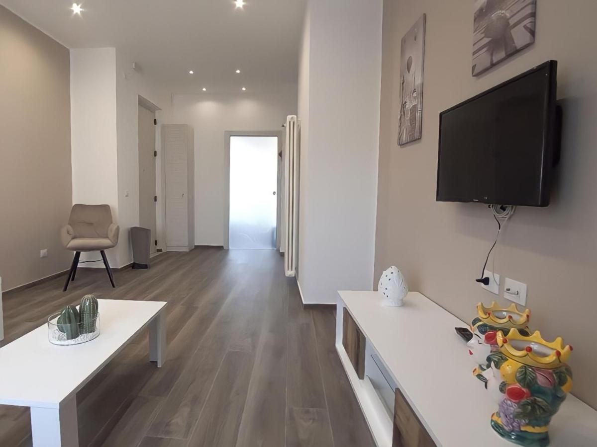 Garibaldi Rooms 29 - Piazza Marina A Palermo - In Pieno Centro. Екстер'єр фото