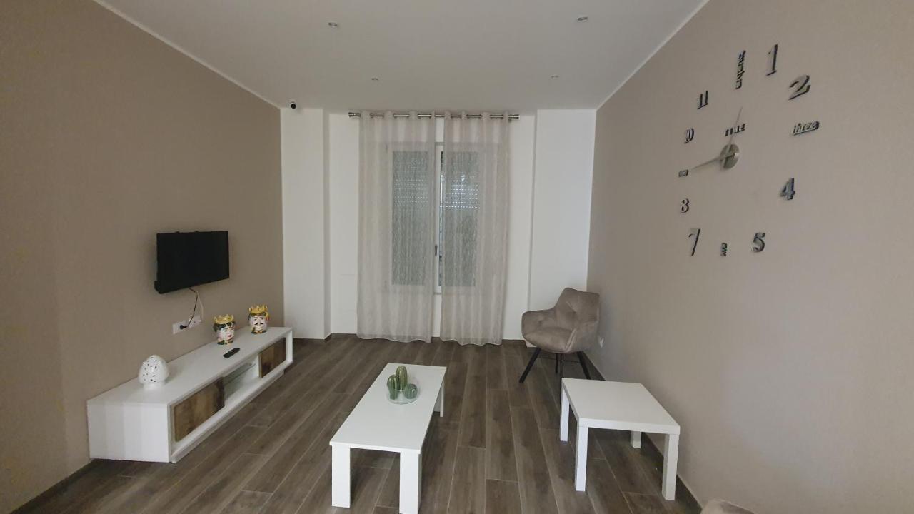 Garibaldi Rooms 29 - Piazza Marina A Palermo - In Pieno Centro. Екстер'єр фото
