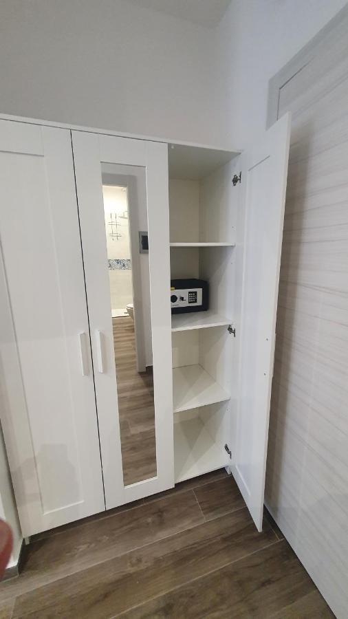Garibaldi Rooms 29 - Piazza Marina A Palermo - In Pieno Centro. Екстер'єр фото