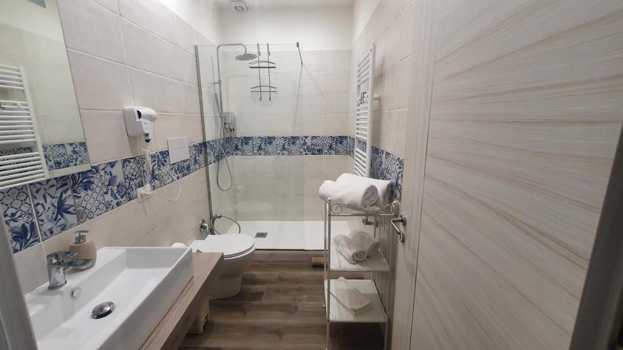 Garibaldi Rooms 29 - Piazza Marina A Palermo - In Pieno Centro. Екстер'єр фото